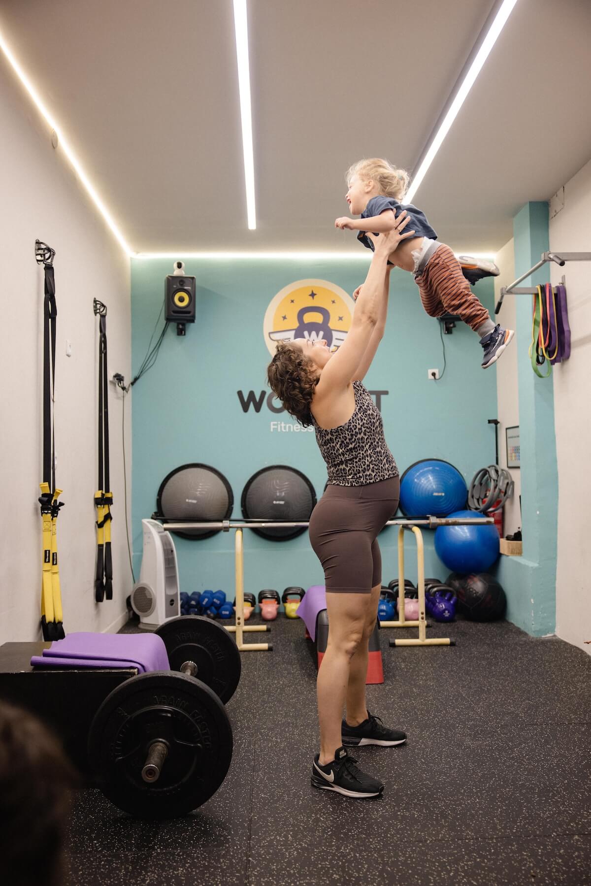 Hadas Mishli Weisflener in the studio