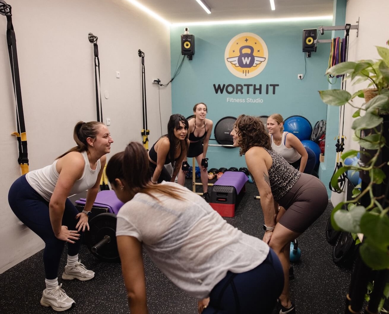 Hadas Worth It Fitness Studio Happy Training